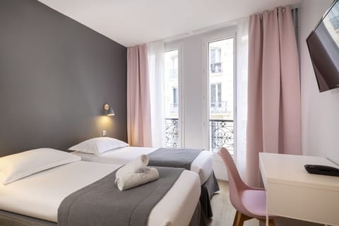 Premium bedding, in-room safe, desk, soundproofing