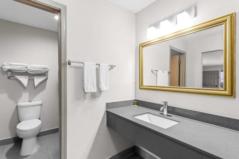 Room, 2 Double Beds, Non Smoking, Refrigerator | Bathroom | Free toiletries, hair dryer, towels