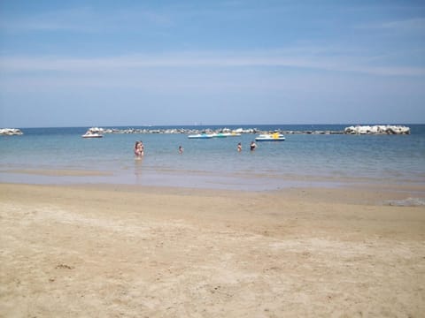 Beach nearby, beach cabanas, sun loungers, beach umbrellas