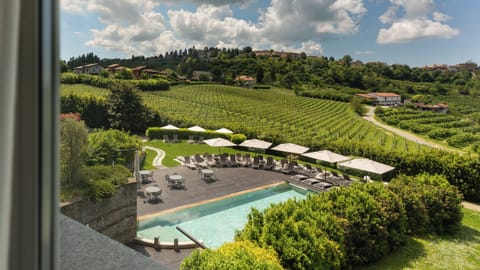 Outdoor pool, open 9:00 AM to 7:30 PM, pool umbrellas, sun loungers