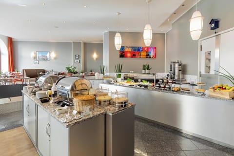 Daily buffet breakfast for a fee