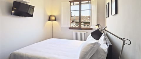 Standard Double Room, City View (Tornabuoni Small Size Room) | Premium bedding, in-room safe, soundproofing, free WiFi