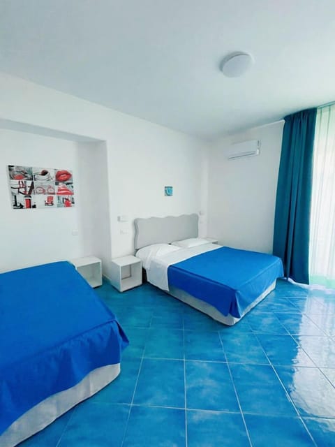 Superior Room | Minibar, in-room safe, desk, free WiFi