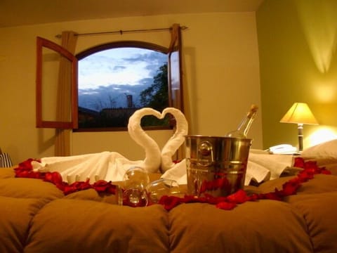 Standard Suite | Minibar, in-room safe, desk, free WiFi