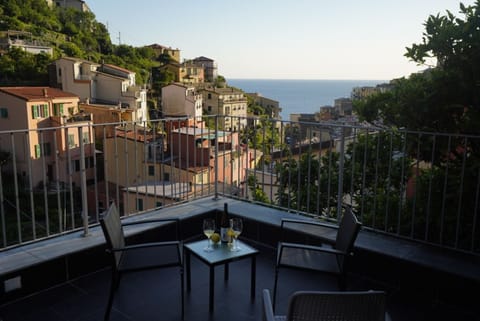 Deluxe Double Room, 1 Bedroom, Sea View | Beach/ocean view