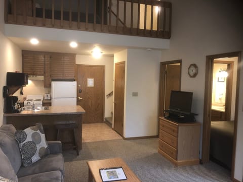 32-inch TV with cable channels