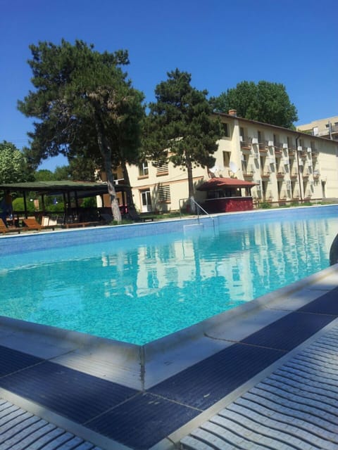 Seasonal outdoor pool