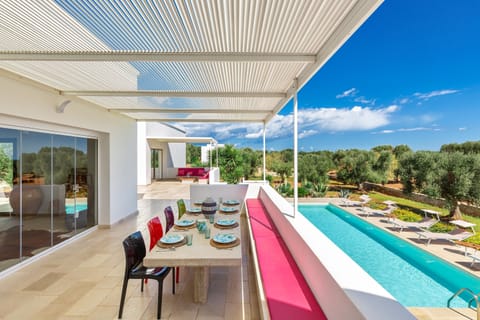 Villa, 4 Bedrooms | Terrace/patio