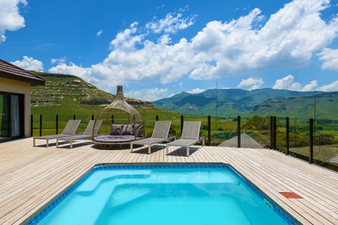 Four Bedroom Villa with Splash pool | Terrace/patio