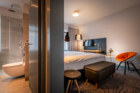  Superior Double  | Free WiFi, bed sheets