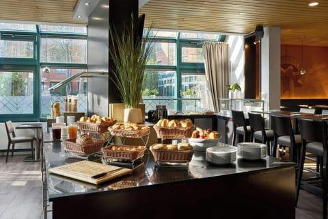 Daily buffet breakfast for a fee