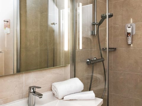 In-room safe, desk, soundproofing, iron/ironing board