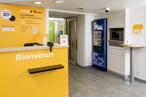 Check-in/check-out kiosk