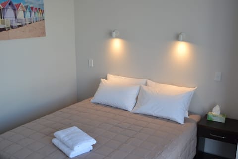 Soundproofing, iron/ironing board, WiFi (free)