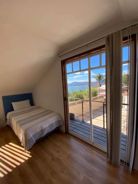 Family Cabin | Individually furnished, free WiFi, bed sheets