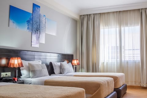 Junior Suite | Premium bedding, blackout drapes, soundproofing, free WiFi
