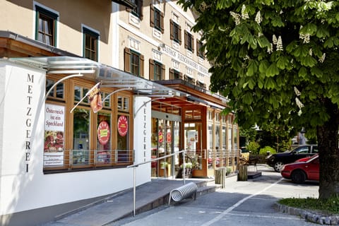 Free self parking