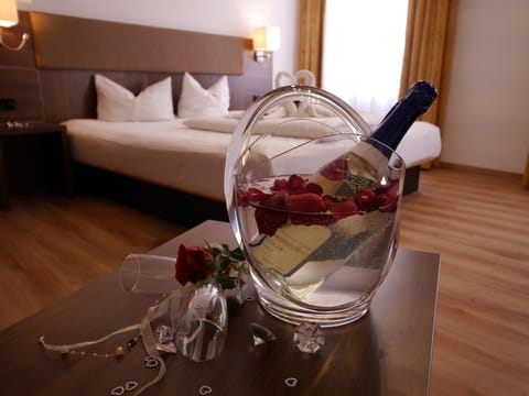 In-room safe, desk, free WiFi, bed sheets