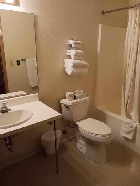 Room, 2 Queen Beds, 2nd Floor | Bathroom | Combined shower/tub, hair dryer, towels