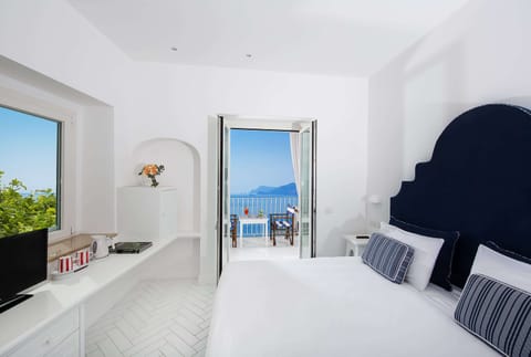 Deluxe Double or Twin Room, Balcony, Sea View | Down comforters, minibar, in-room safe, individually decorated