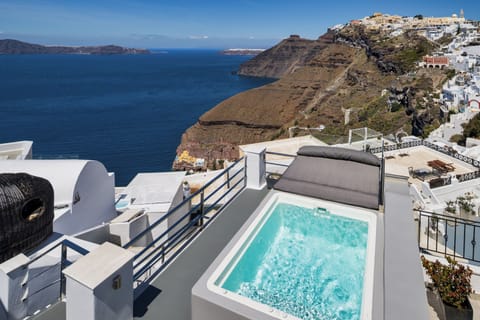 Luxury Villa, 3 Bedrooms, Sea View | Terrace/patio