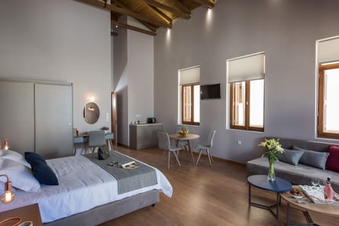 Deluxe Quadruple Room, Multiple Beds | Premium bedding, minibar, in-room safe, desk