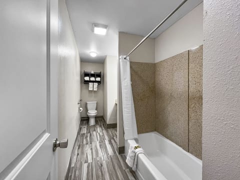 Standard Room, 2 Queen Beds, Kitchen | Bathroom | Combined shower/tub, free toiletries, hair dryer, towels