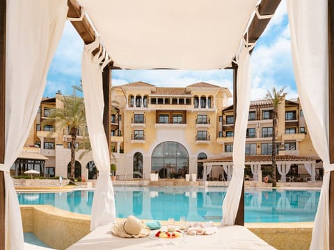 Indoor pool, outdoor pool, sun loungers
