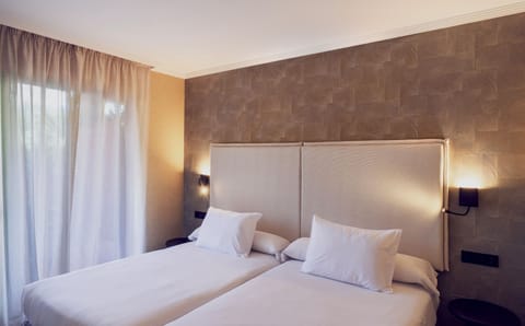 Novu Gaming | 1 bedroom, minibar, soundproofing, iron/ironing board