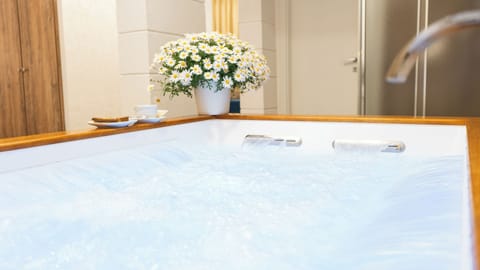 Premium bedding, minibar, in-room safe, individually decorated