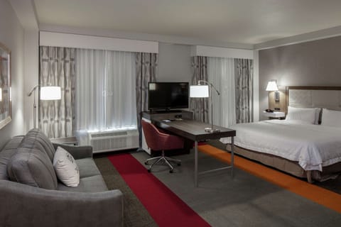 Studio, 1 King Bed, Accessible (Roll-In Shower) | Desk, laptop workspace, iron/ironing board, free WiFi