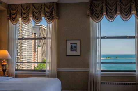 Room, 2 Twin Beds, Lake View (Dual European) | 1 bedroom, premium bedding, down comforters, pillowtop beds