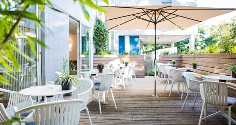 Sundeck