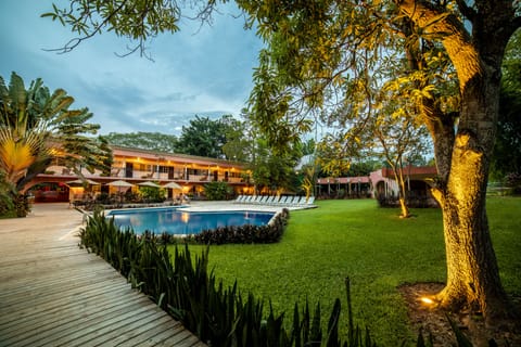 Outdoor pool, pool umbrellas, sun loungers