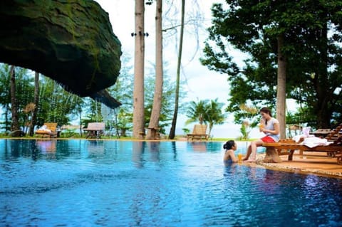 Outdoor pool, sun loungers