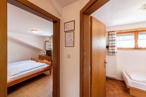 Quadruple Room, Connecting Rooms | Desk, iron/ironing board, free WiFi, bed sheets
