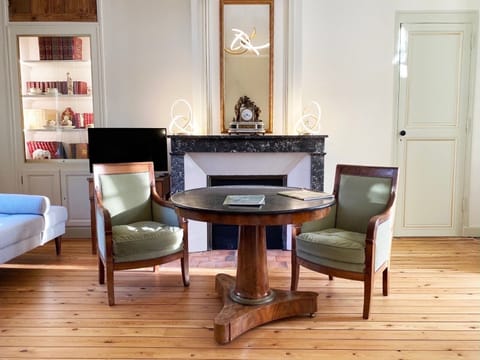 Luxury Suite (Garden suite) | Minibar, desk, free WiFi, bed sheets