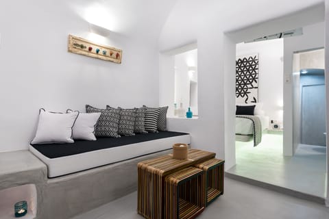 Flat-screen TV, tablet