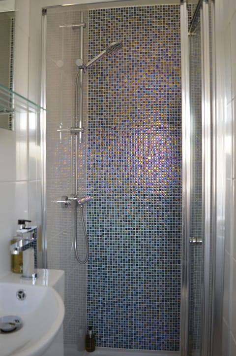 Single Room, Ensuite | Bathroom