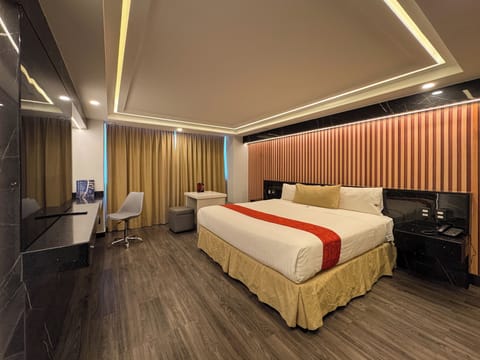 Standard Room, 1 King Bed | Free WiFi
