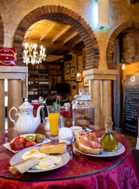 Daily continental breakfast for a fee