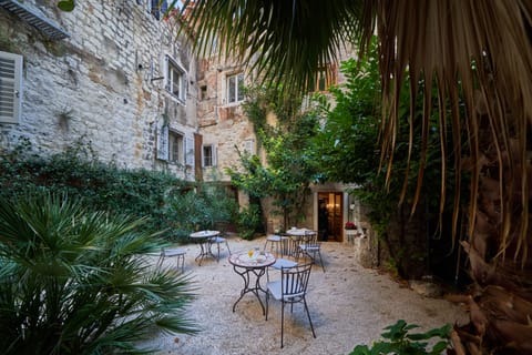 Comfort Double Room | Garden view