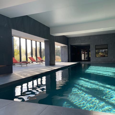 Couples treatment rooms, sauna, Turkish bath, massages