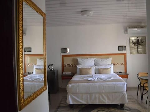 Deluxe Room | In-room safe, desk, free WiFi