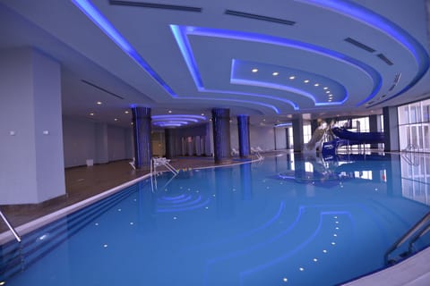 2 indoor pools, 2 outdoor pools, pool umbrellas, sun loungers