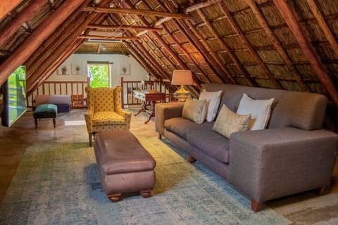 Deluxe Double Room | Premium bedding, minibar, in-room safe, individually decorated