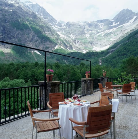 Rooftop terrace