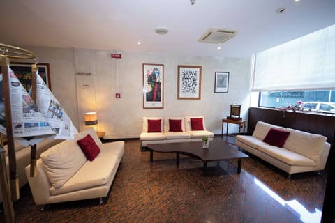 Classic Single Room | Down comforters, minibar, in-room safe, desk