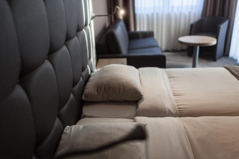 Superior Double Room | In-room safe, iron/ironing board, free WiFi, bed sheets