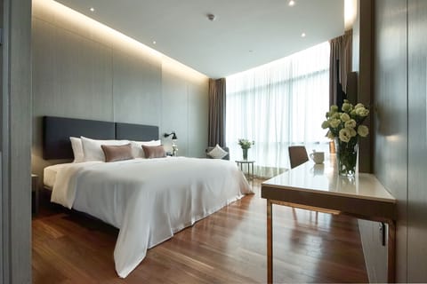 In-room safe, desk, blackout drapes, free WiFi